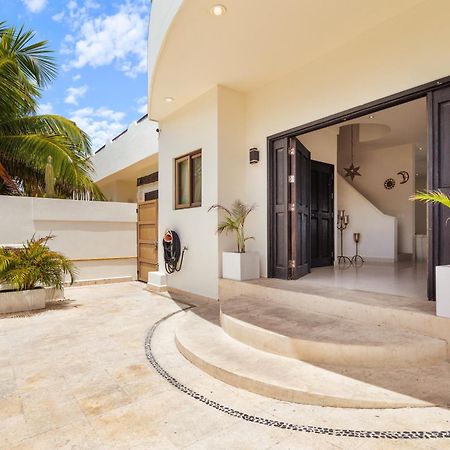 Willa Casa Javi- Ocean Front Located Mid Isla Mujeres Zewnętrze zdjęcie