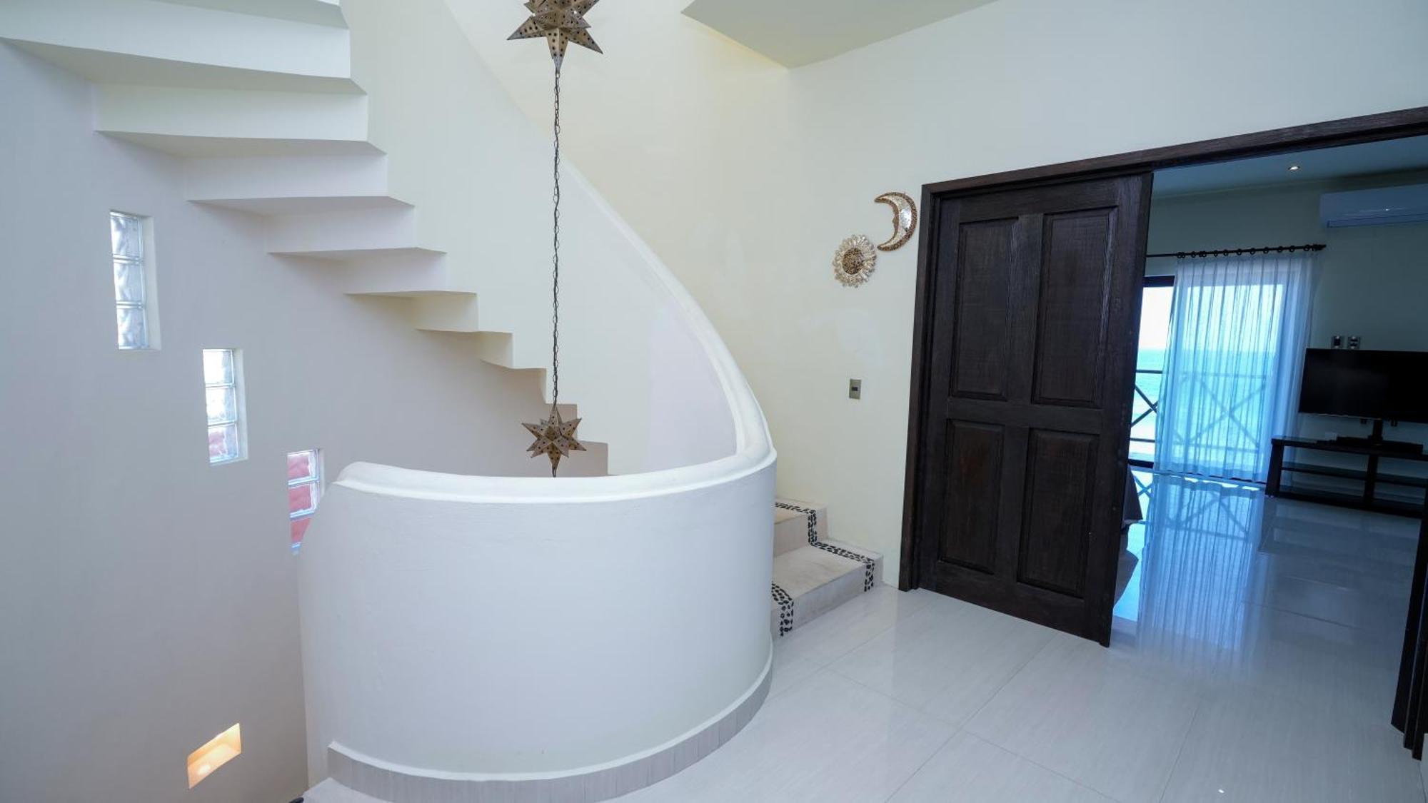 Willa Casa Javi- Ocean Front Located Mid Isla Mujeres Zewnętrze zdjęcie